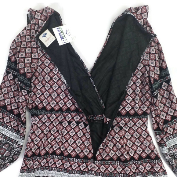 Wild Blue Sadie Robertson Ruffled Long Sleeve Shorts Romper Womens Multicolor L - Picture 9 of 16